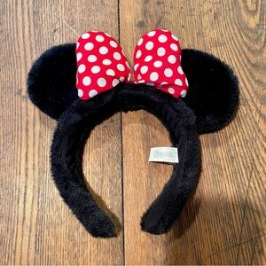 Walt Disney World Girls Red Polka Dot Minnie Mouse Ears Faux Fur Headband Travel